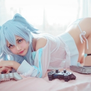 开胸旗袍腿夹枪 居家游戏蓝白条-冲田凛花《少女前线》PA-15 COSPLAY