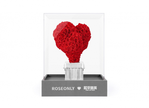 ROSEONLY × 和平精英联名款七夕上市 为爱召唤浪漫空投